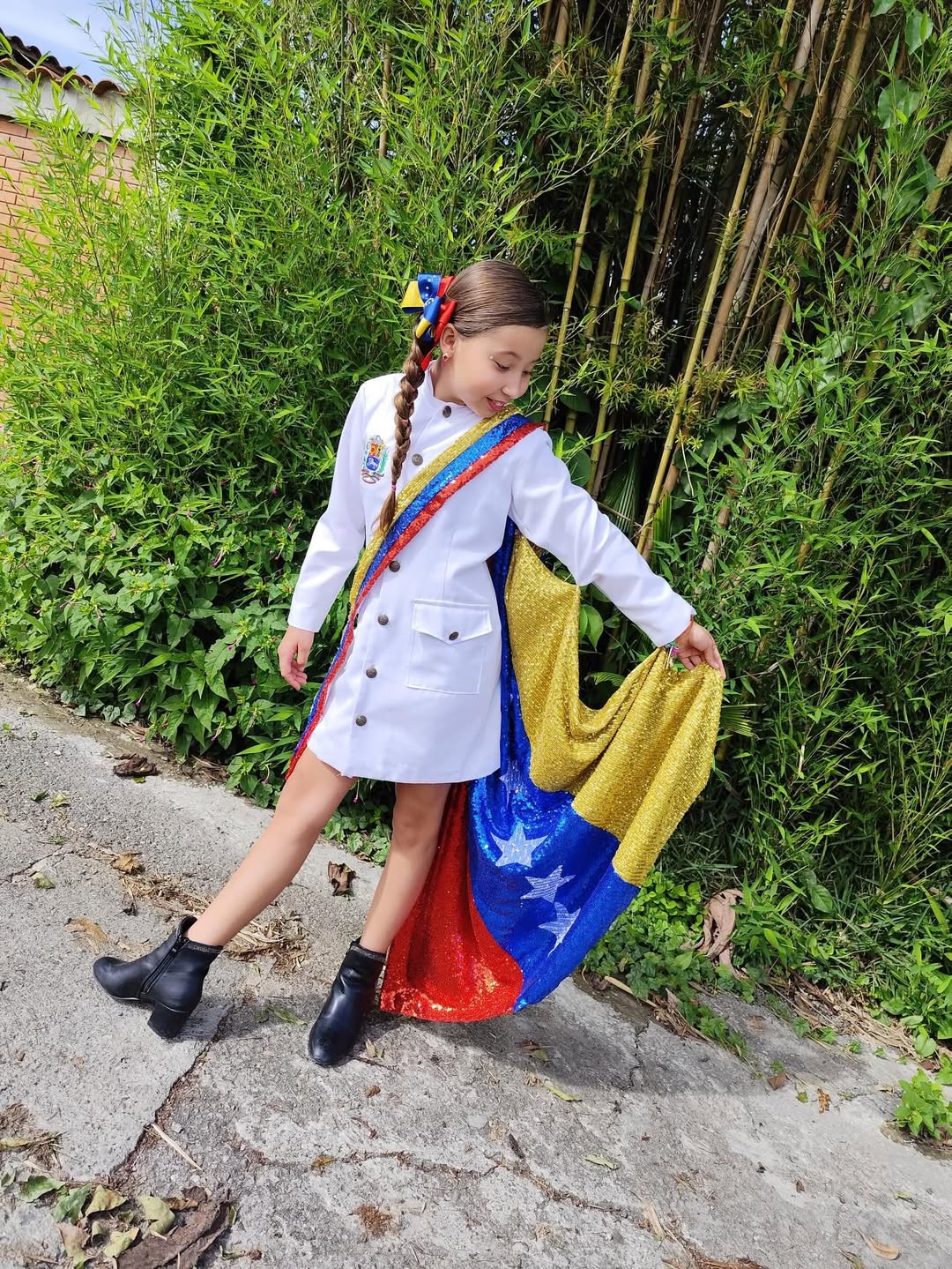 Valerie Bastidas 1er lugar en el Festival “Un Canto para San Antonio”